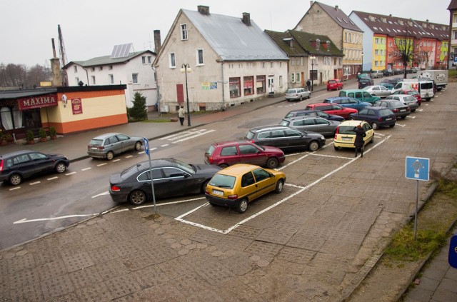 Parking przy ul. Wybickiego, który wkrótce będzie płatny