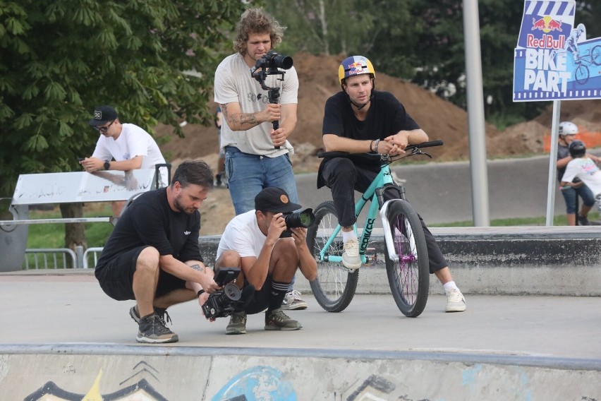 Red Bull Bike Part w Legnicy. Kręcą sceny do filmu na Skateparku, zobaczcie zdjęcia