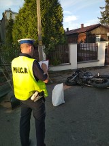 Wypadek na ul. św. Rocha w Radomsku. Motocyklista ciężko ranny. Ma zakaz kierowania pojazdami [ZDJĘCIA]