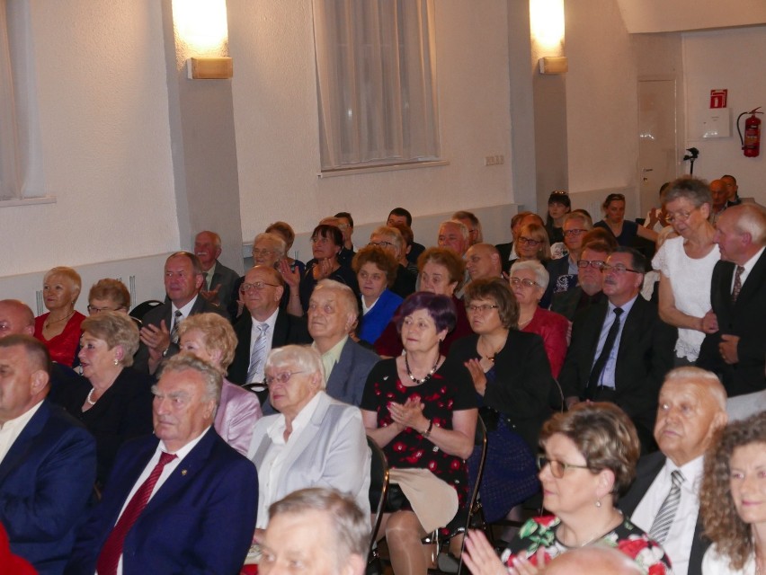 Koncert jubileuszowy z okazji 110 rocznicy istnienia chóru Moniuszko w Żninie [wyróżnieni, zdjęcia, wideo] 