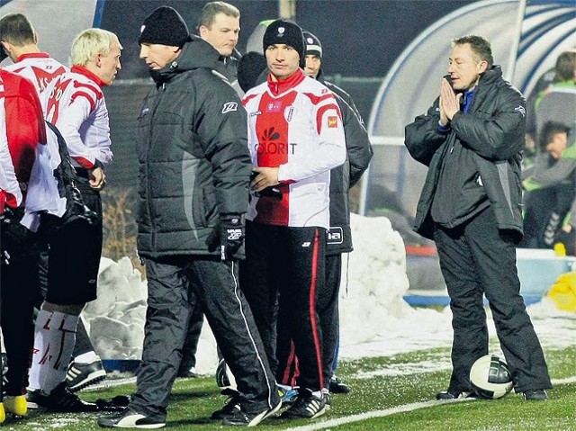 Władze piłkarskiej spółki ŁKS zamierzają złożyć wniosek o upadłość. Szefowie ŁKS chcą też wycofać drużynę z rozgrywek T-Mobile Ekstraklasy.
