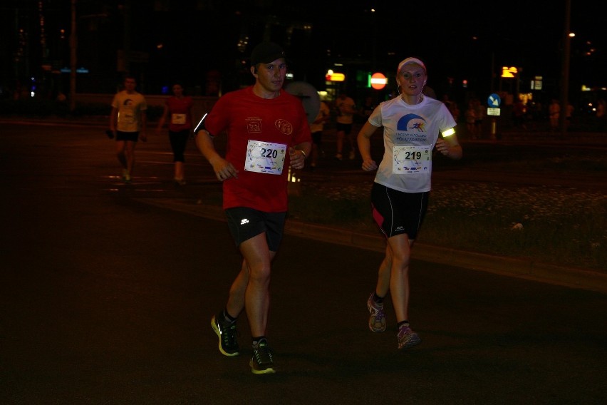 Nocny półmaraton we Wrocławiu - nielegalny