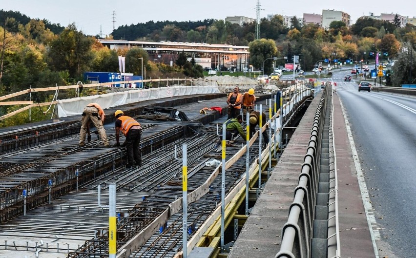 W połowie tego miesiąca nadal nie wiadomo, kiedy samochody...