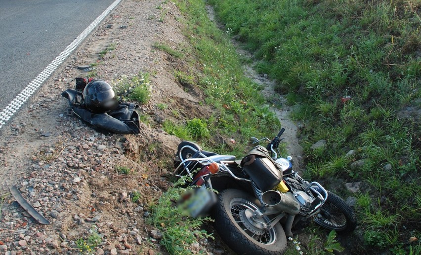 Rekcin: Samochód osobowy zderzył się z motocyklem. Obrażenia odniósł 37-letni motocyklista