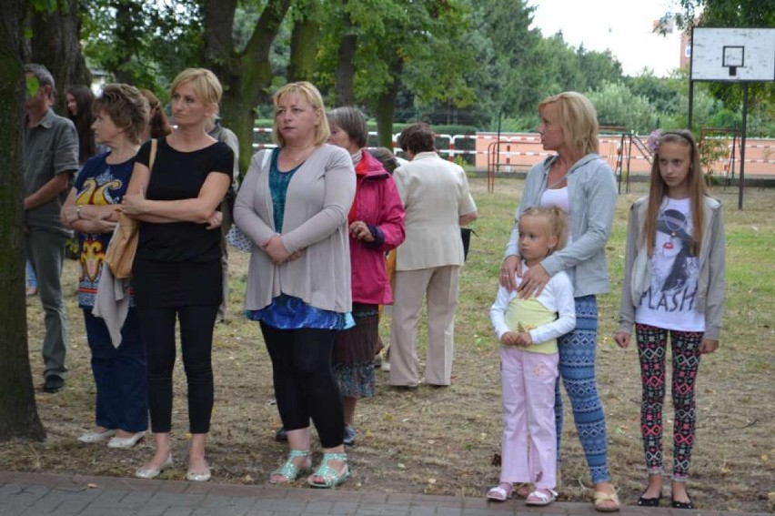 Figurka Dzieciątka Jezus ponownie na postumencie