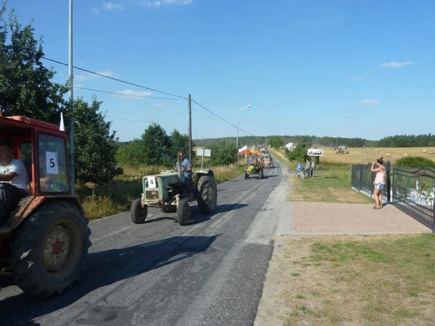 Oto zdjęcia z poprzednich odsłon Rajdu Traktorów w Pławiu...