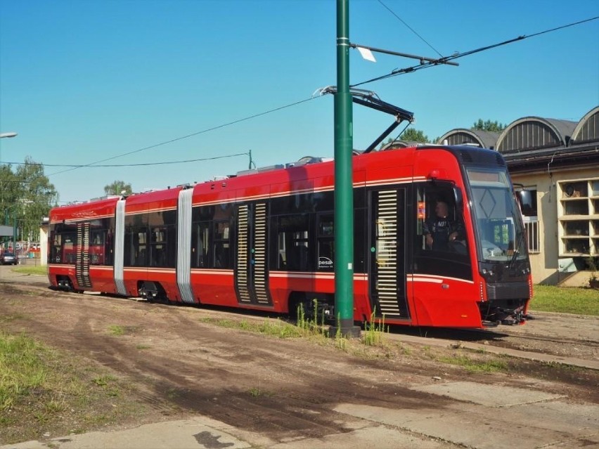 Pierwszy tramwaj Pesa 2017N dotarł do Katowic