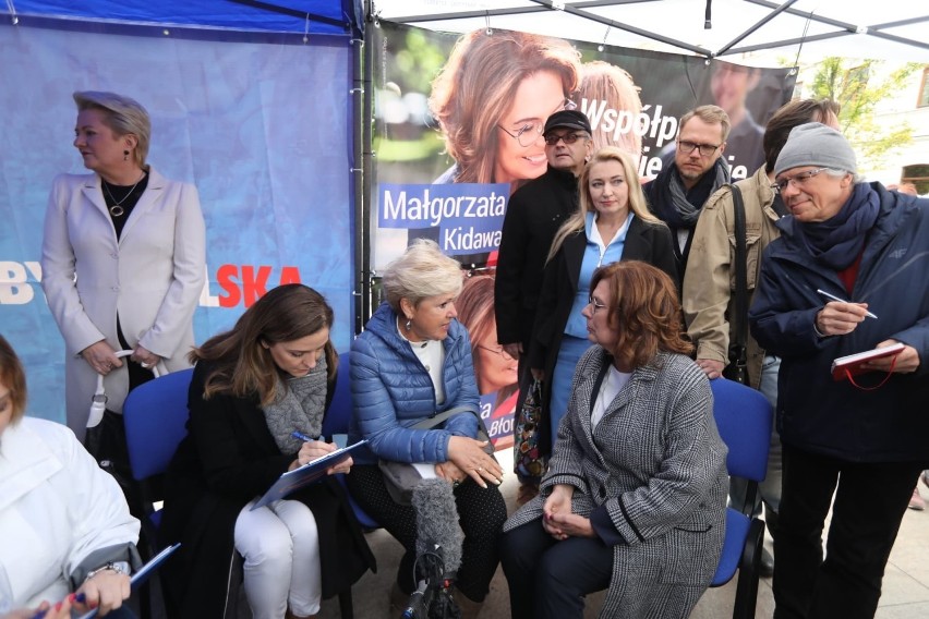 „Powiedz Kidawie o sprawie” Kandydatka Koalicji Obywatelskiej na premiera Małgorzata Kidawa-Błońska rozpoczęła w Lublinie nowy etap kampanii