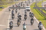 Poznań: Wielka parada motocyklowa przejechała ulicami miasta. Motocykliści rozpoczęli sezon! [ZDJĘCIA, WIDEO]