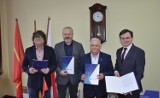 Trzy gminy z powiatu kwidzyńskiego utworzyły klaster energii Czyste Powiśle. Umowę podpisano w Urzędzie Miasta i Gminy w Prabutach [ZDJĘCIA]