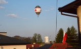 Majówka z balonami w Krośnie. Aerostaty nad miastem i atrakcje przy hali MOSiR [ZDJĘCIA]