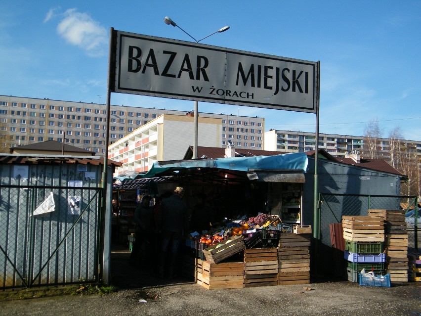 Bazar na osiedlu Powstańców Śląskich