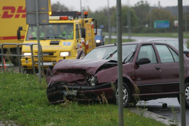 Wypadek na Jaworzyńskiej w Legnicy