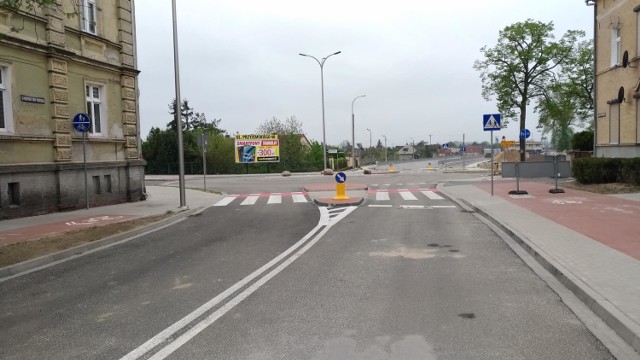 RAWICZ. Rondo przy ulicy Piłsudskiego i Podmiejskiej gotowe! Od dziś (14 maj 2021r.) można jeździć, choć są pewne ograniczenia