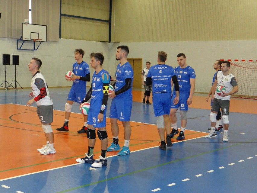Siatkarze Volley Radomsko przegrali z Wifamą Łódź. Historyczny mecz w Radomsku [ZDJĘCIA]