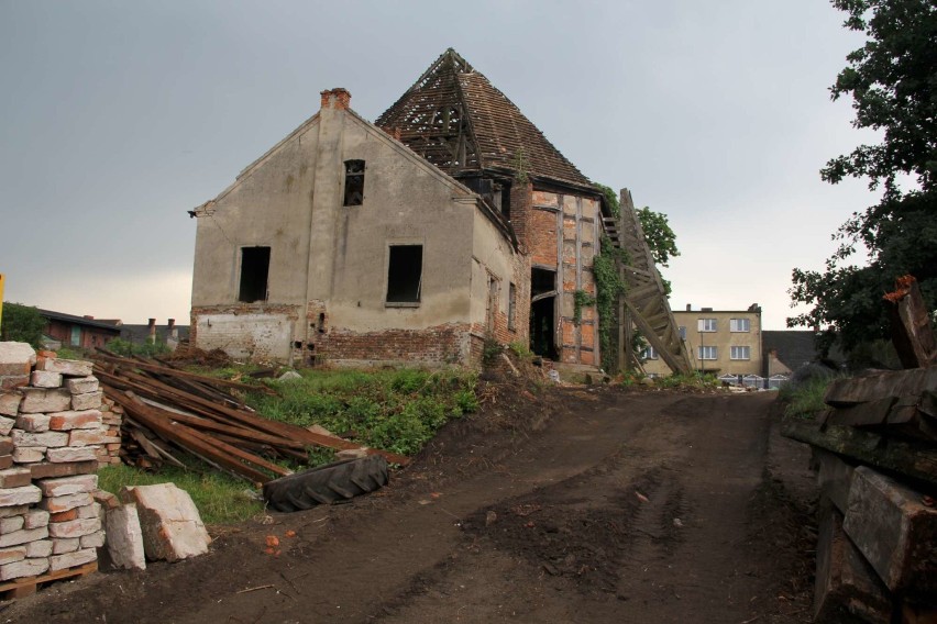 W Sierakowie rozpoczęła się odbudowa dawnego kościoła...