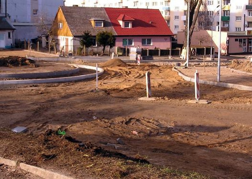 3.03.2010 budowa ronda na ul.Wyszyńskiego