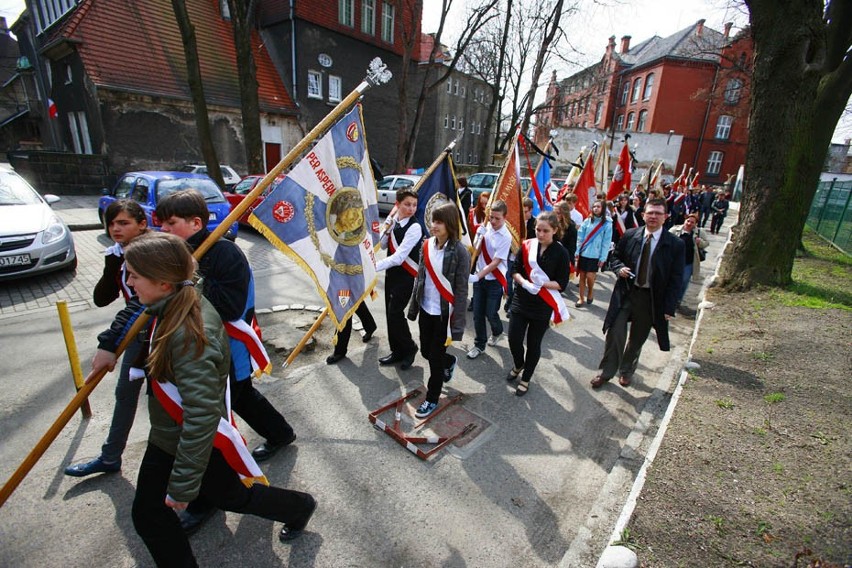 Jelenia Góra: Obchody 70 rocznicy zbrodni katyńskiej (ZDJĘCIA)