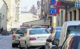 Wrocław: Taksówkarze parkują wszędzie, mieszkańcy mają dość