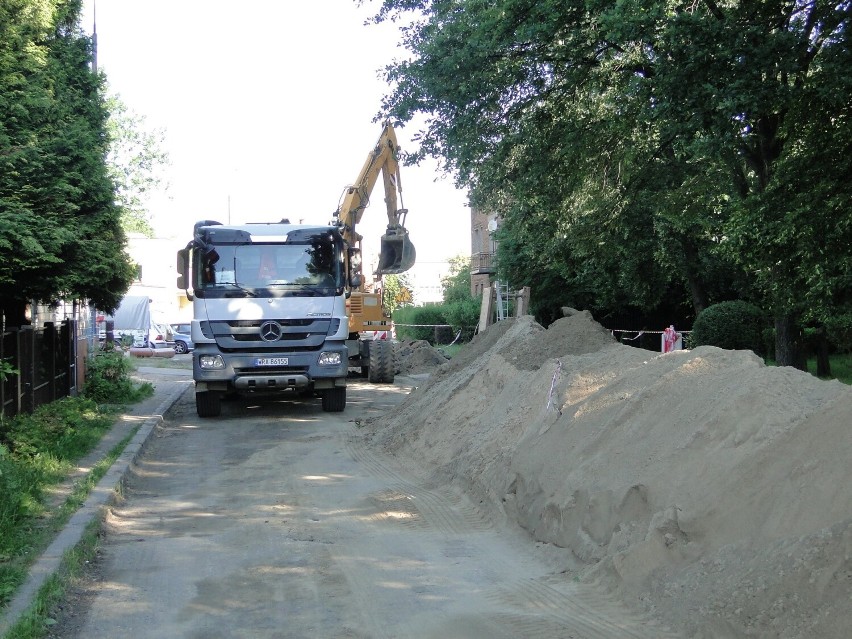Na Plantach w Radomiu wykonawca rozpoczął remont ulicy Cichej. Pojawi się tu kanalizacja deszczowa