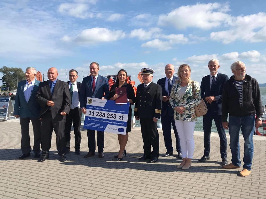 Kilkanaście milionów dla Urzędu Morskiego w Gdyni. Pieniądze zostaną przeznaczone na rozbudowę pirsu pasażerskiego w Krynicy Morskiej