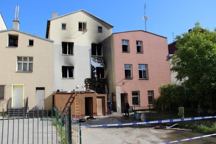 Po pożarze w Tczewie, który spowodować miał 53-letni...