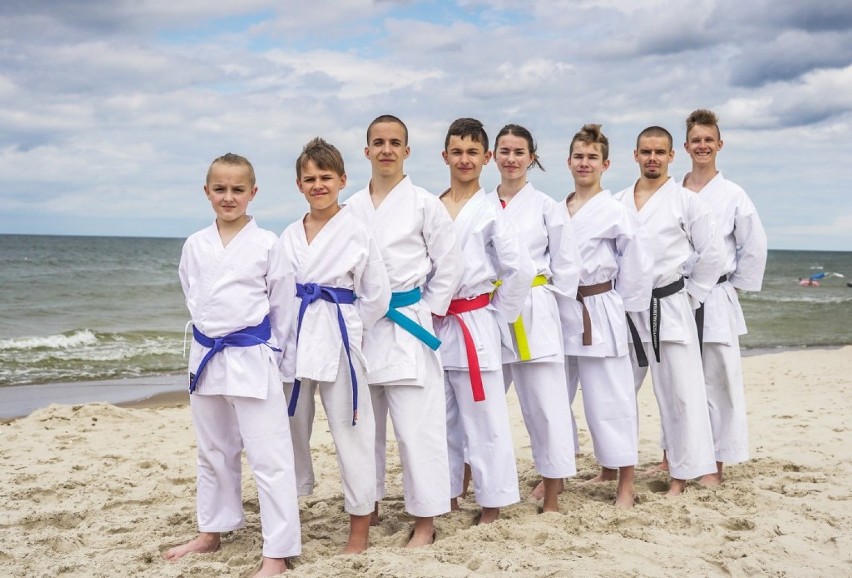 Oborniccy karatecy ciężko trenowali by dobrze rozpocząć sezon