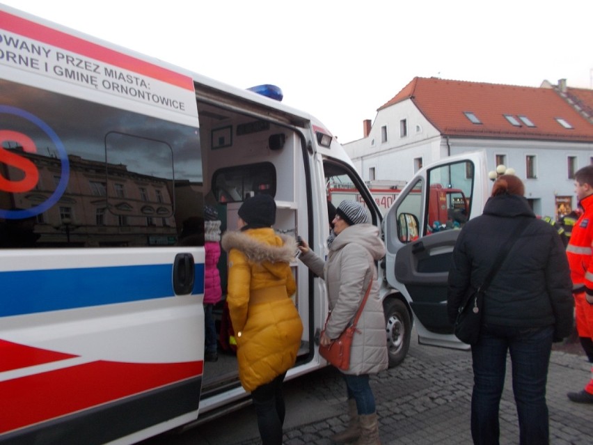 WOŚP 2014 w Mikołowie. Rynek opanowali straży i ratownicy medyczni