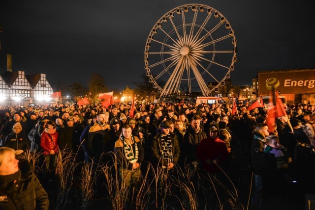 17.01.2019 Gdańsk. Spotkanie kibiców i działaczy stowarzyszeń z Gdańska poświęcone pamięci zamordowanego prezydenta, Pawła Adamowicza.