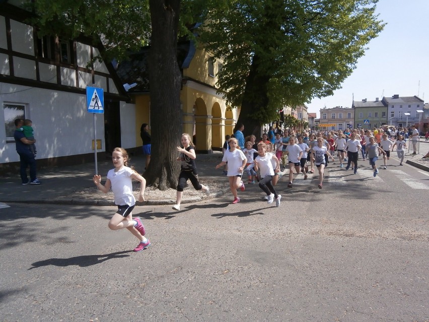 Rakoniewice: Jubileuszowe XL Biegi Uliczne. Zobacz jak...