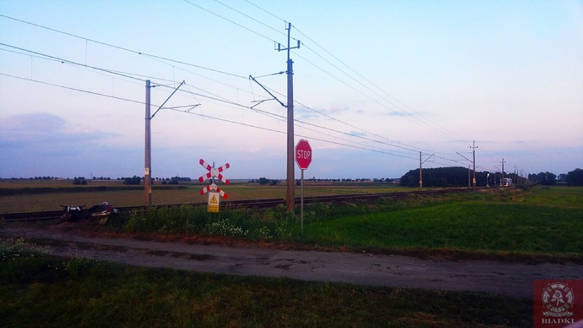 W AKCJI: 13-letni chłopiec wjechał pod szynobus relacji Leszno-Ostrów Wielkopolski w Gorzupii [ZDJĘCIA]