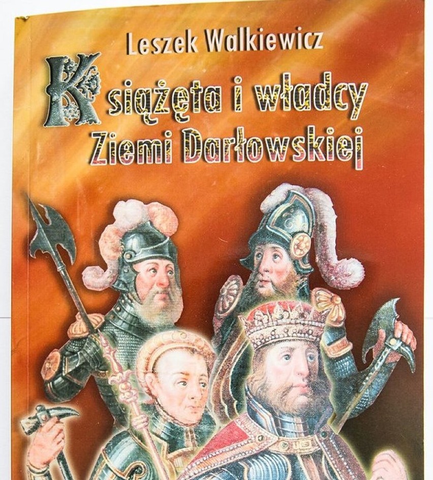 Nowa publikacja o władcach ziemi darłowskiej jest już dostępna 