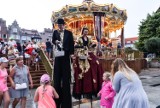 Karuzela Gdańska, nowa atrakcja Jarmarku św.Dominika, stanęła na Targu Rybnym [wideo, zdjęcia]