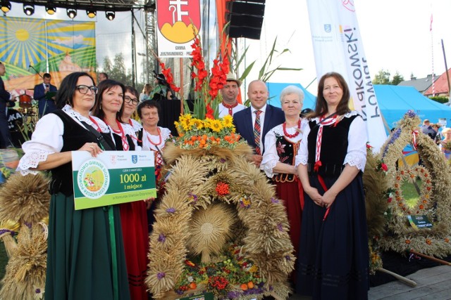 Reprezentanci gminy Jerzmanowice-Przeginia wygrali konkurs na wieniec dożynkowy