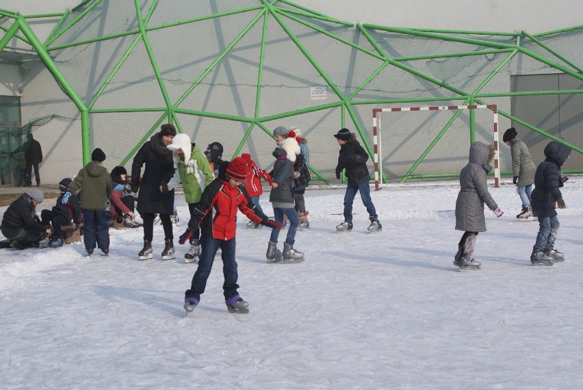 Miejski Ośrodek Sportu i Rekreacji otworzył nowe lodowisko w Radzionkowie
