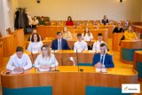 Młodzieżowa Rada Miejska Bełchatowa wybrana. Wiadomo już, kto zasiądzie w jej ławach