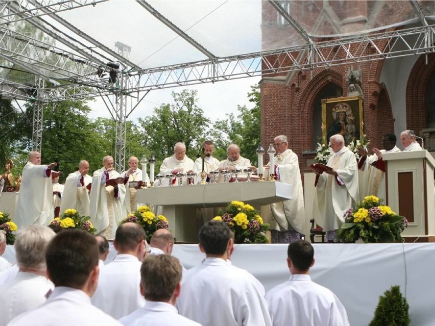 Piekary Śląskie: Program Pielgrzymki Stanowej Mężczyzn 2015 