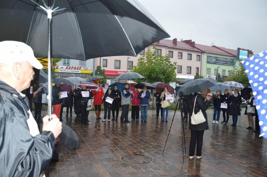 Czarny Protest na placu Kościuszki