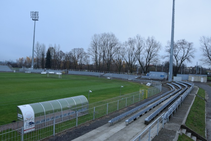 Nie wiadomo kiedy Raków wróci do gry na swoim stadionie....