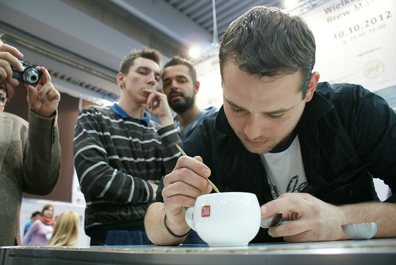 Poznań: Na MTP malują mlekiem na kawie [ZDJĘCIA, WIDEO]