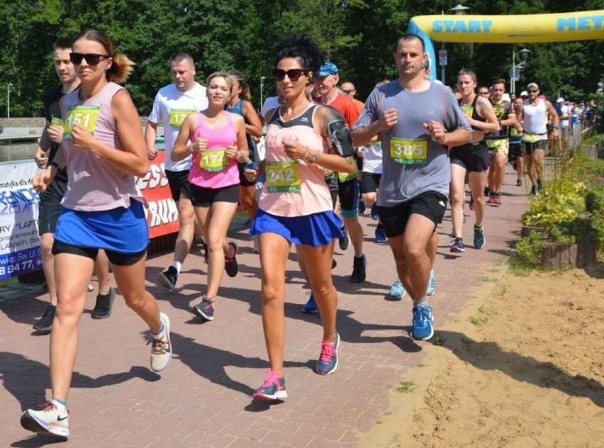 MosirGutwinRun w Ostrowcu w ogromnym upale. Gontarczyk i Żaczek najlepsi w trzeciej rundzie [DUŻO ZDJĘĆ]