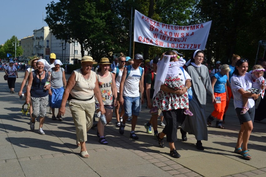 Pielgrzymka Krakowska dotarła na Jasną Górę [ZDJĘCIA]