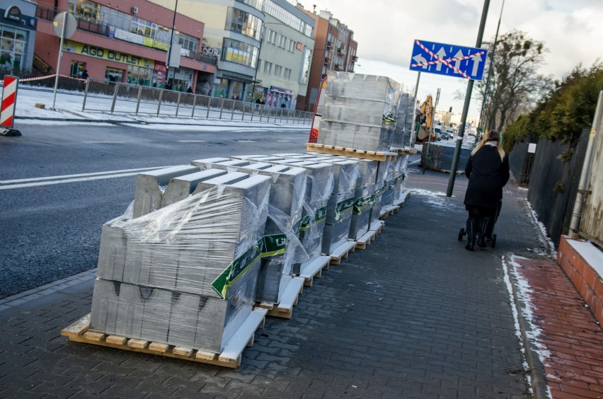 Druga linia metra może powstać później. Prace opóźniają......