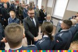 Dzień Tradycji w Służbie Więziennej w Areszcie Śledczym w Białymstoku. Były nagrody, awanse i odznaczenia