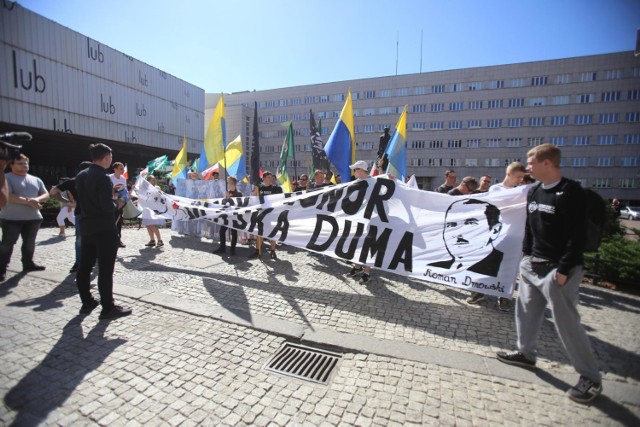 Marsz Powstańców Śląskich, zorganizowany przez Młodzież Wszechpolską, zwołano 6 maja. Marsz narodowców zablokowali antyfaszyści, a chwilę później służby miejskie na polecenie prezydenta Katowic rozwiązały zgromadzenie. Na miejscu doszło do starć z policją.