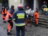 Mężczyzna podpalił się w Sądzie Okręgowym w Przemyślu. Z poparzeniami trafił do szpitala. Sprawę wyjaśnia prokuratura [ZDJĘCIA]