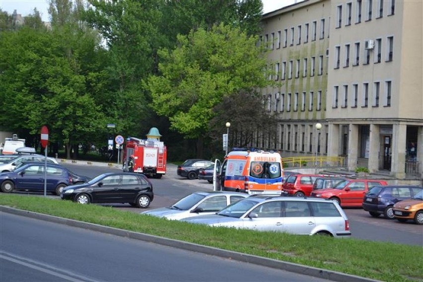 Alarm bombowy w szpitalu na ulicy PCK. Na szczęście nie była konieczna ewakuacja pacjentów
