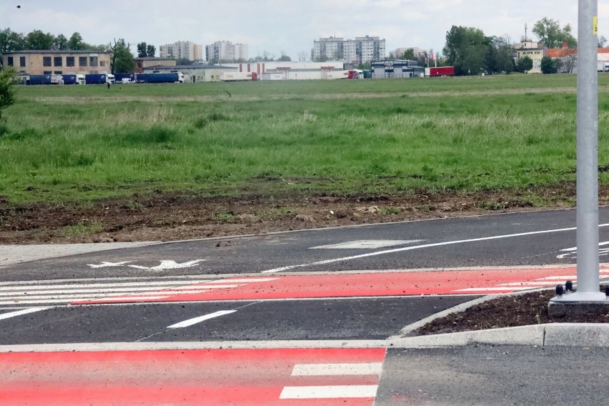 Powstają nowe drogi na byłym lotnisku w Legnicy, zobaczcie zdjęcia