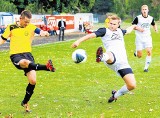 Jarota  zagra na stadionie lidera