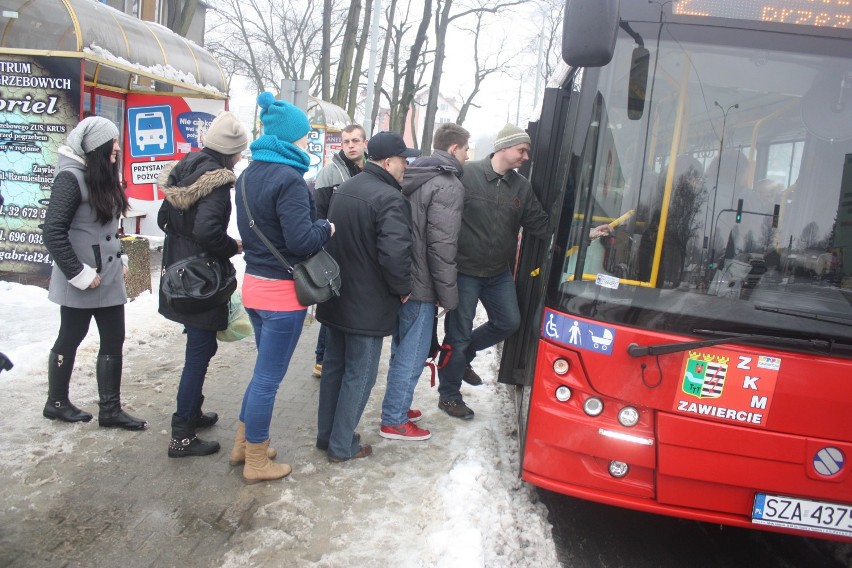 Problemy z autobusami w Porębie
